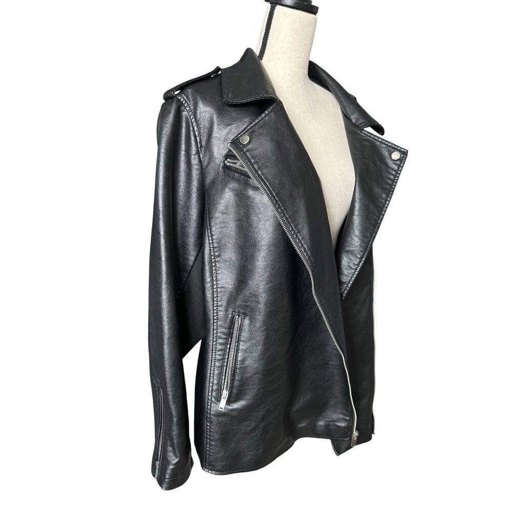 Lane Bryant Black Moto Jacket Vegan Leather Silver Zippers Pockets Size 2X - Picture 6 of 8